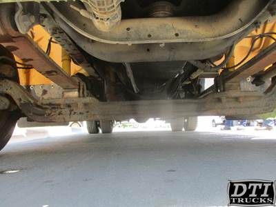 Freightliner FL60 Front Axle Assembly