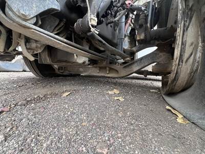 Freightliner M2 106 Front Axle Assembly