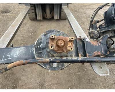 Freightliner M2 106 Front Axle Assembly