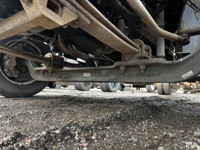 GMC C5500 Front Axle Assembly