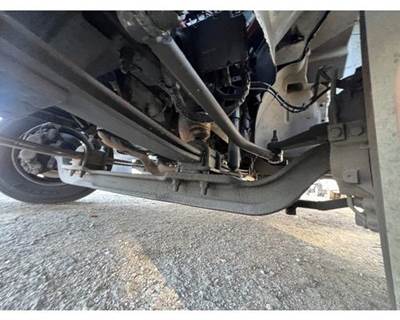 GMC C5500 Front Axle Assembly