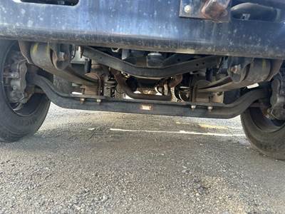 GMC C7500 Front Axle Assembly