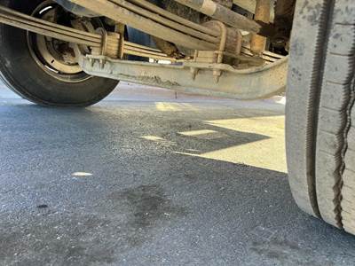 GMC C7500 Front Axle Assembly