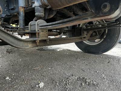 GMC C7500 Front Axle Assembly