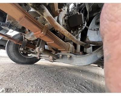 GMC C7500 Front Axle Assembly