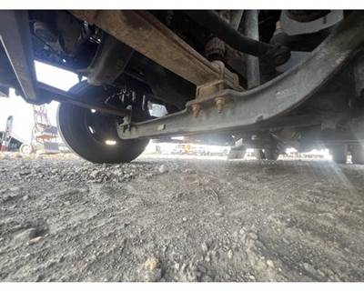 GMC C7500 Front Axle Assembly