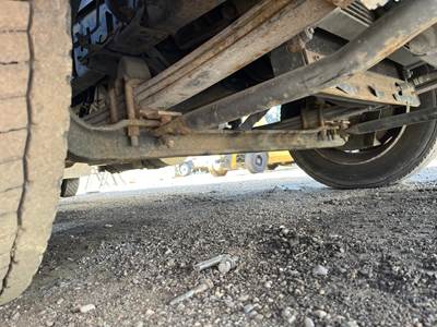 GMC W4500 Front Axle Assembly