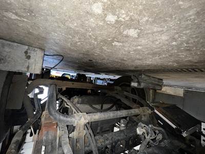 GMC W4500 Front Axle Assembly