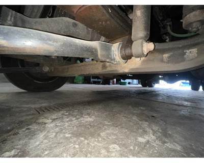 GMC WT5500 Front Axle Assembly