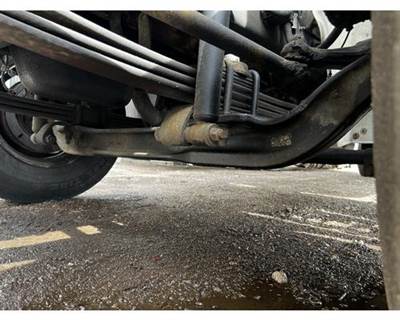 Hino 268 Front Axle Assembly