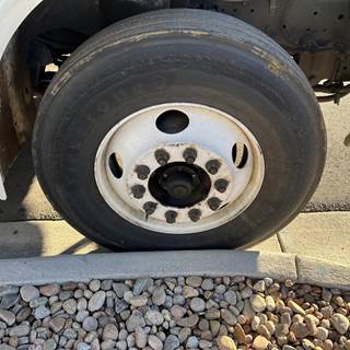 International 4300 Front Axle Assembly