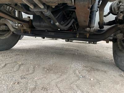 International 4300 Front Axle Assembly