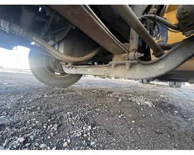 International 4300 Front Axle Assembly