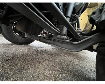 International 4300 Front Axle Assembly