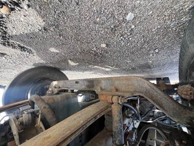 International 4400 Front Axle Assembly