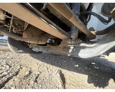 International 4400 Front Axle Assembly