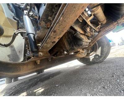 International 4400 Front Axle Assembly