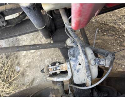 International 4400 Front Axle Assembly