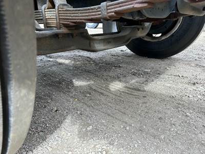 International 4700 Front Axle Assembly