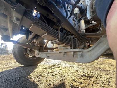 International 4700 Front Axle Assembly