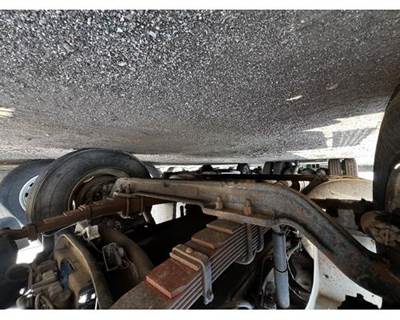 International 8100 Front Axle Assembly