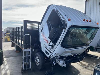 Isuzu NPR Front Axle Assembly