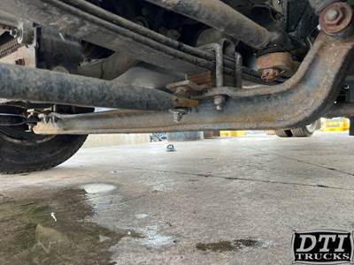 Isuzu NPR Front Axle Assembly