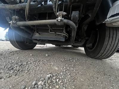 Isuzu NPR Front Axle Assembly