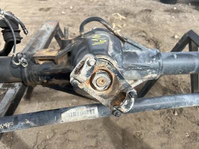 Chevrolet Front Axle Assembly for a Chevrolet C4500