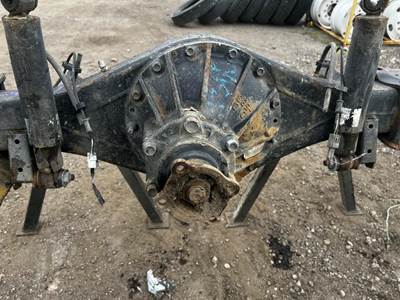 Chevrolet W3500 Rear Axle Assembly