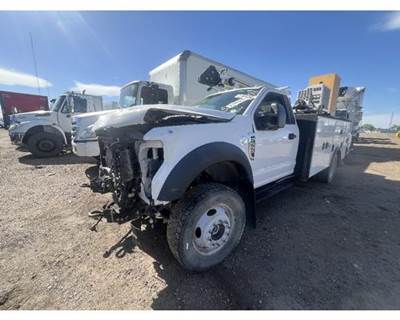 Ford F-550 Rear Axle Assembly for a Ford F550