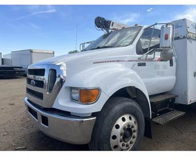 Ford F-750 Rear Axle Assembly for a Ford F750