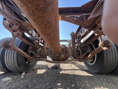 GMC Rear Axle Assembly for a GMC C5500