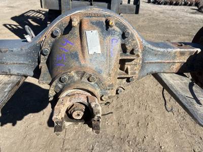 GMC C6500 Rear Axle Assembly