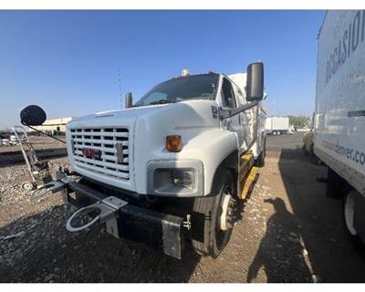 GMC C7500 Rear Axle Assembly