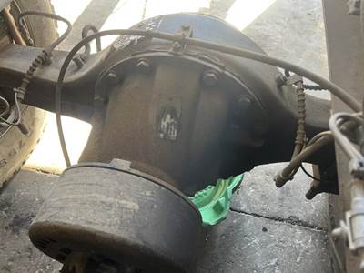 International 4300 Rear Axle Assembly