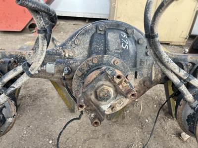 International 4400 Rear Axle Assembly