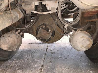 International 4700 Rear Axle Assembly