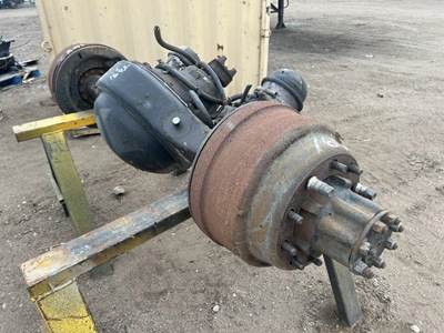 International 4700 Rear Axle Assembly