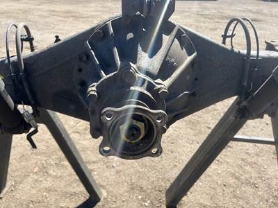 Isuzu NPR Rear Axle Assembly