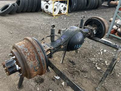 Isuzu NQR Rear Axle Assembly