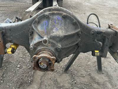 Isuzu W5500 Rear Axle Assembly for a GMC W5500