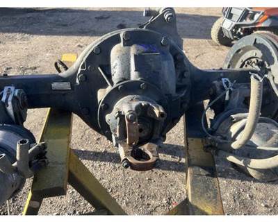 Mack Pinnacle CXU612 Rear Axle Assembly for a Mack CXU612