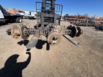 Meritor MS1914 Rear Axle Assembly for a Ford F650