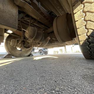 Spicer 21060S Rear Axle Assembly for a International 4300