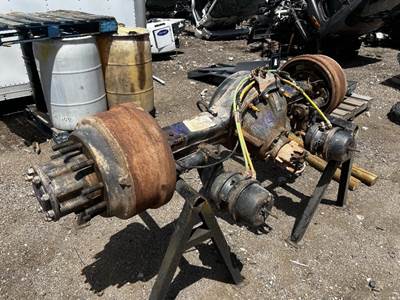 Chevrolet Rear Axle Assembly for a Chevrolet C7500