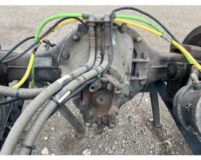GMC Rear Axle Assembly for a GMC C7500