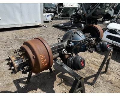 Spicer 337 Rear Axle Assembly for a Peterbilt 337