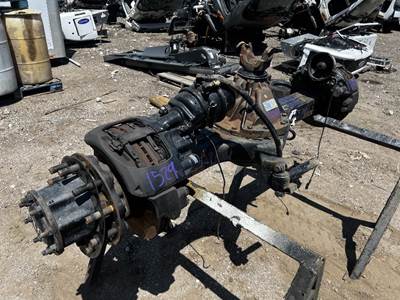 Spicer MV607 Rear Axle Assembly for a International MV607