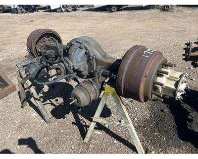 Spicer RS1914 Rear Axle Assembly for a Hino 268